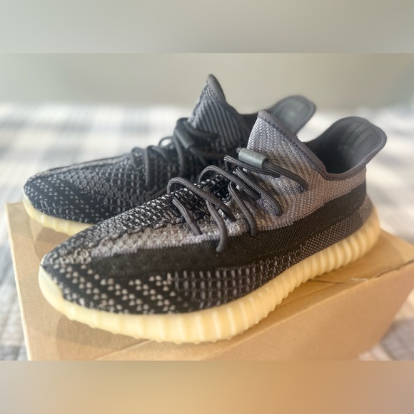 Yeezy 350 Carbon- Size 12